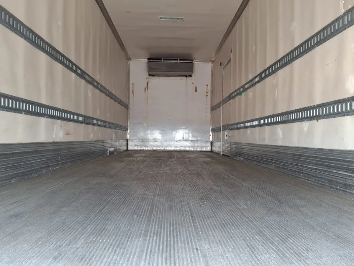 2018 International 4300 in Fort Worth, TX — photo 9