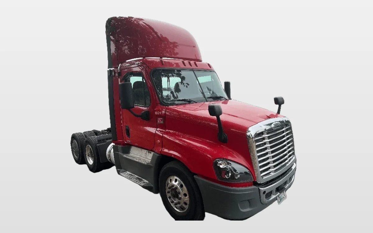 2018 Freightliner - image 1
