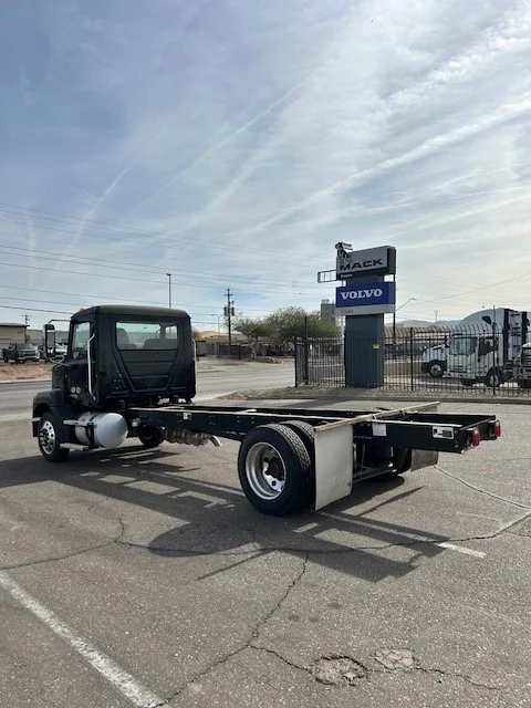 2025 Mack MD in Houston, TX — photo 3