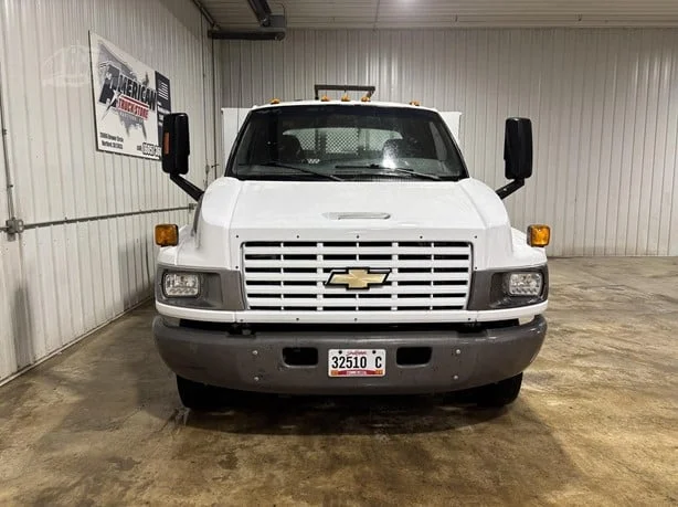 2007 Chevrolet in Hartford, SD — photo 3