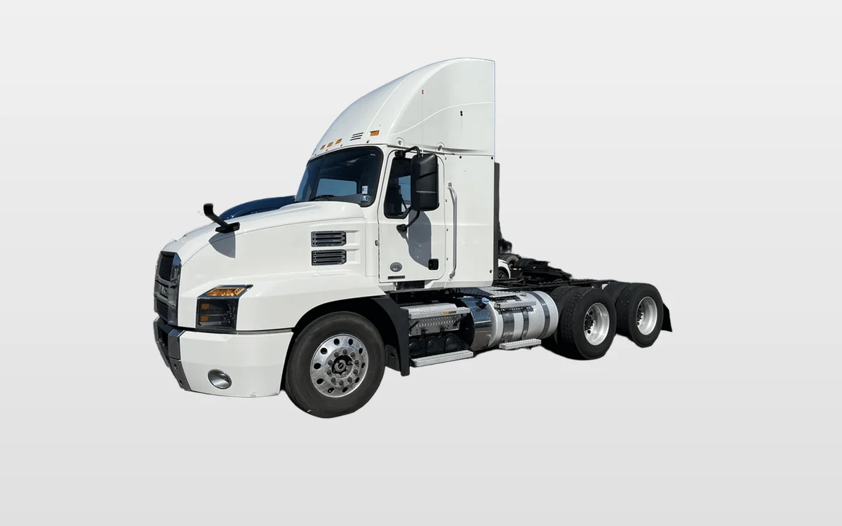 2019 Mack Anthem - image 1