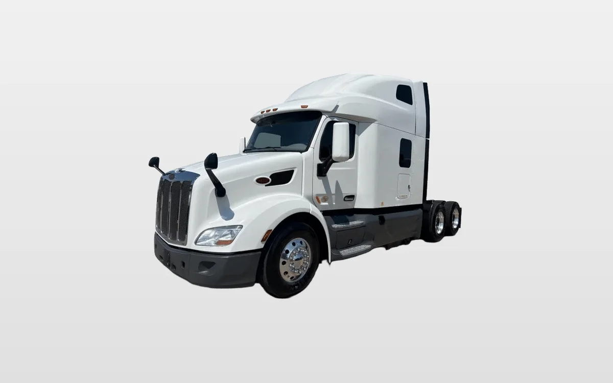 2021 Peterbilt 579 - image 1