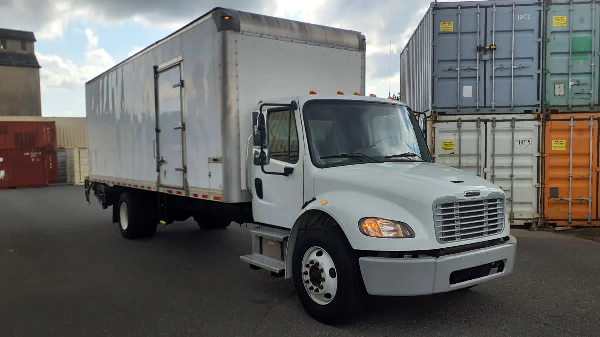 2019 Freightliner M2 106 in Springfield, MA — photo 3