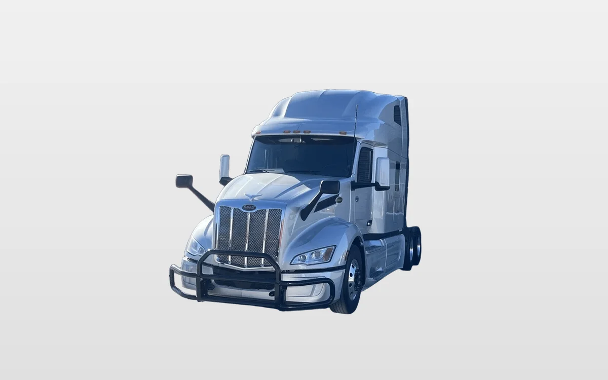 2023 Peterbilt 579 - image 1