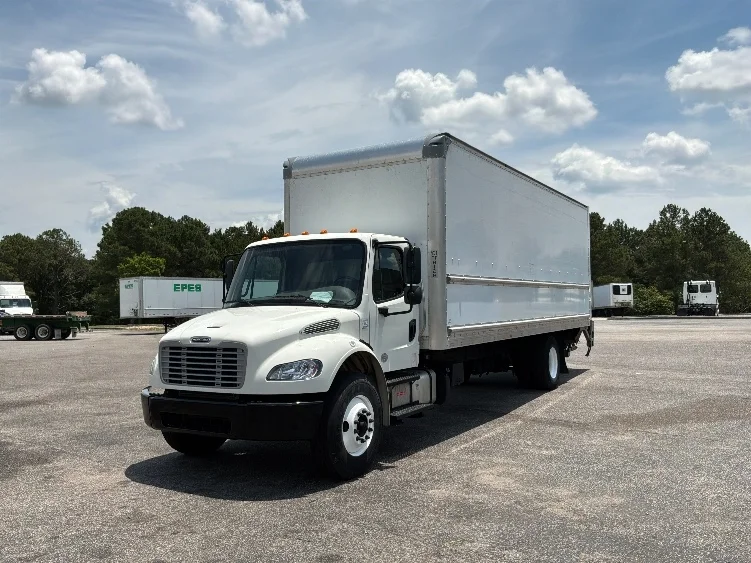 2019 Freightliner eM2 in West Columbia, SC — photo 3