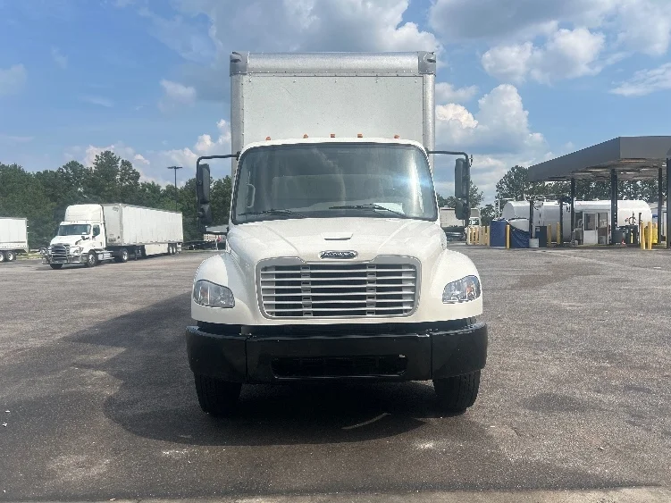 2019 Freightliner eM2 in West Columbia, SC — photo 2