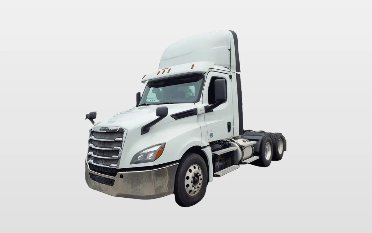 2019 Freightliner - image 1