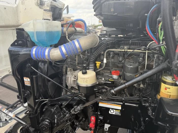 2019 Peterbilt 579 — photo 21
