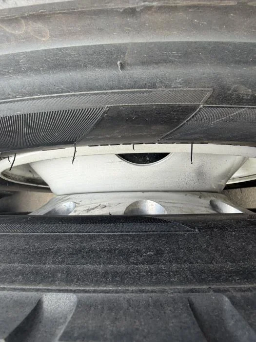 2019 Peterbilt 579 - image 14