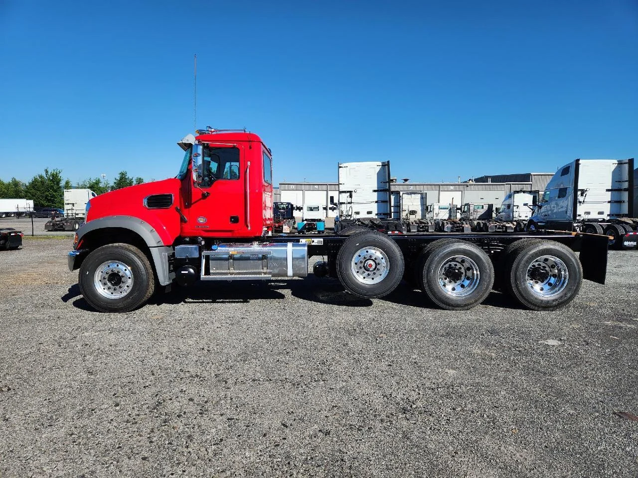 2027 Mack Granite in Dunmore, PA — photo 8