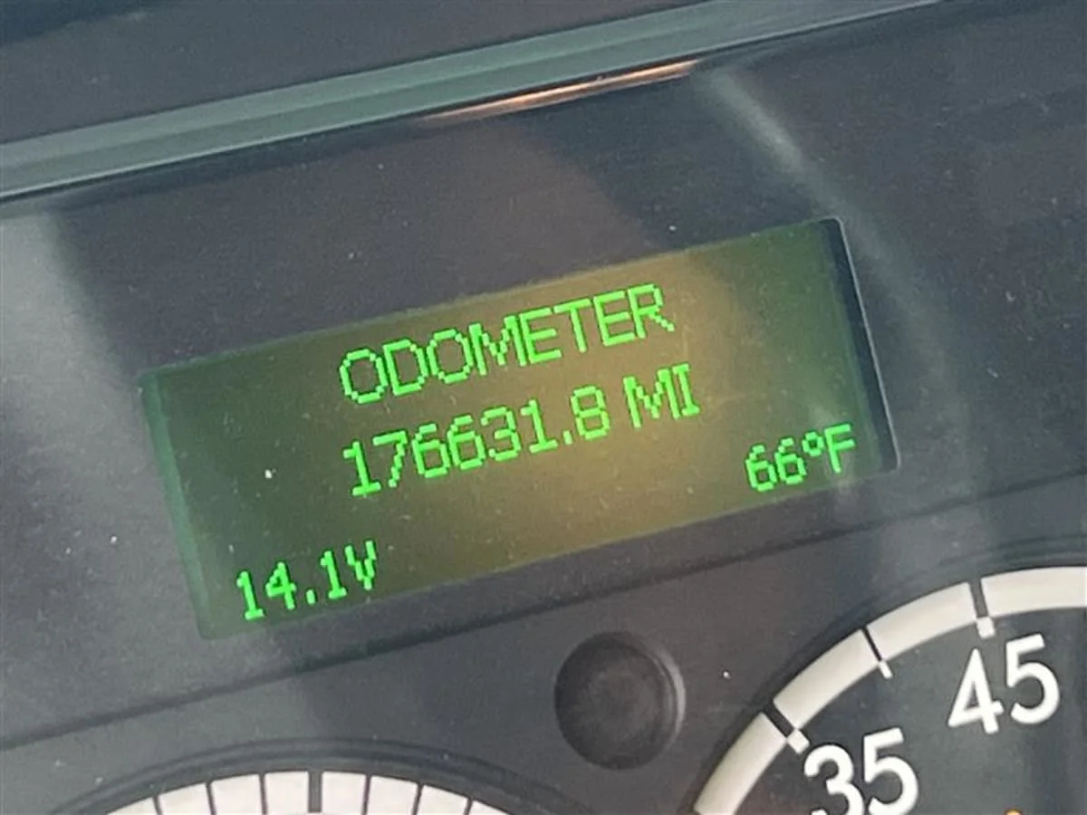 2017 Freightliner M2 106 - image 7