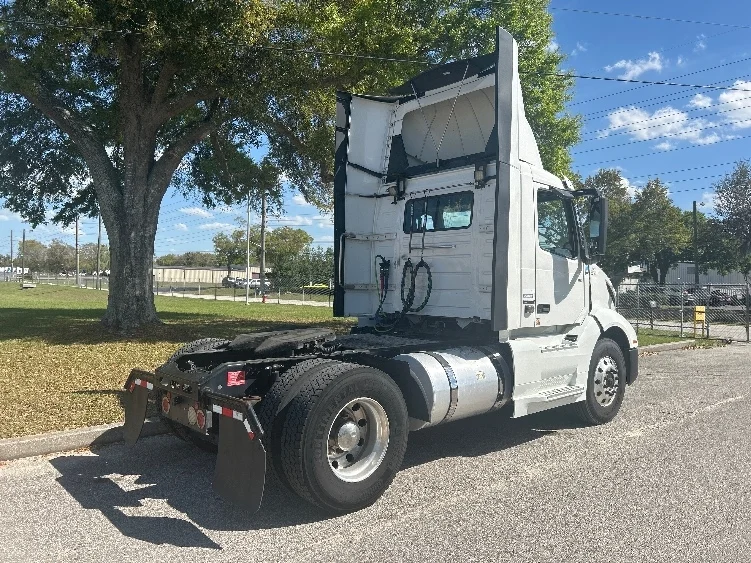 2019 Volvo in Ocala, FL — photo 7