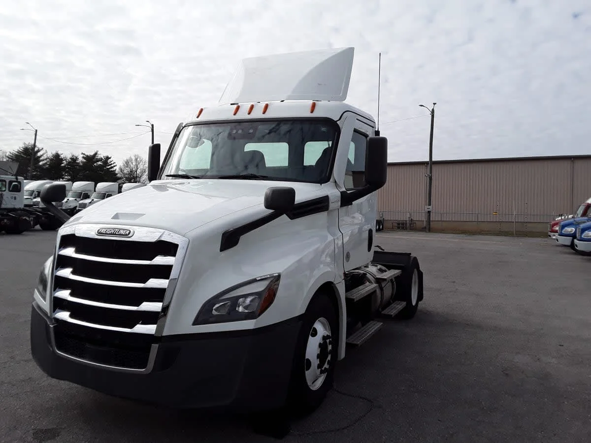 2022 Freightliner Cascadia in La Vergne, TN