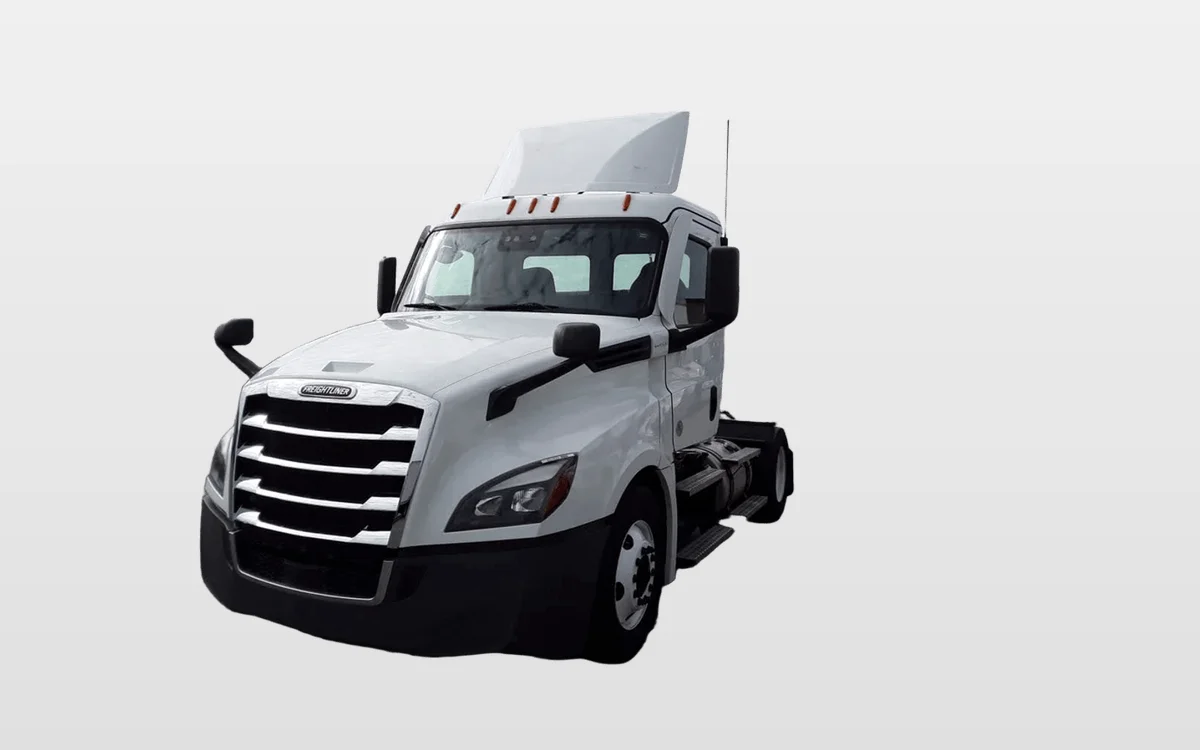 2022 Freightliner - image 1