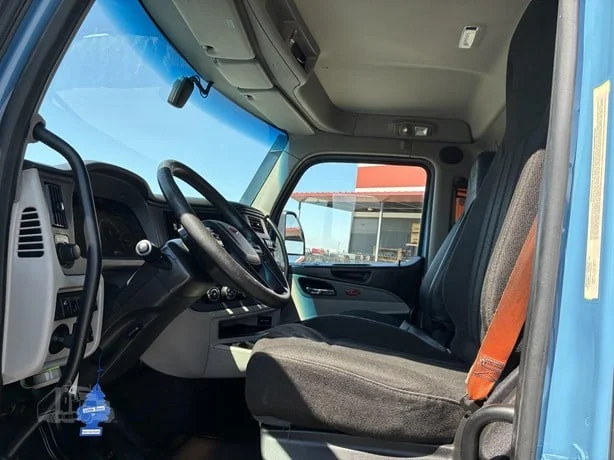 2022 Peterbilt 579 in Idaho Falls, ID — photo 29