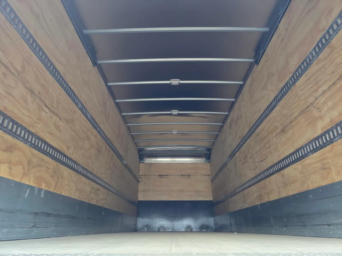 2022 Freightliner M2 106 in Tampa, FL — photo 8