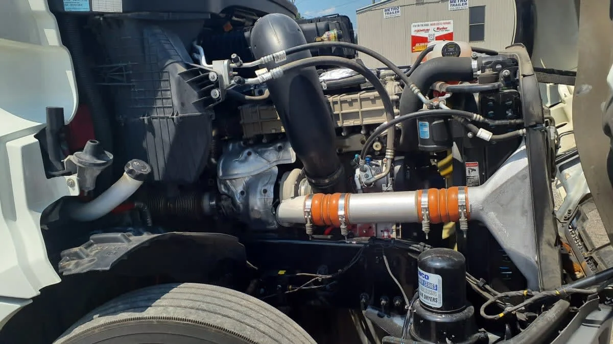 2020 Freightliner Cascadia in Birmingham, AL — photo 9