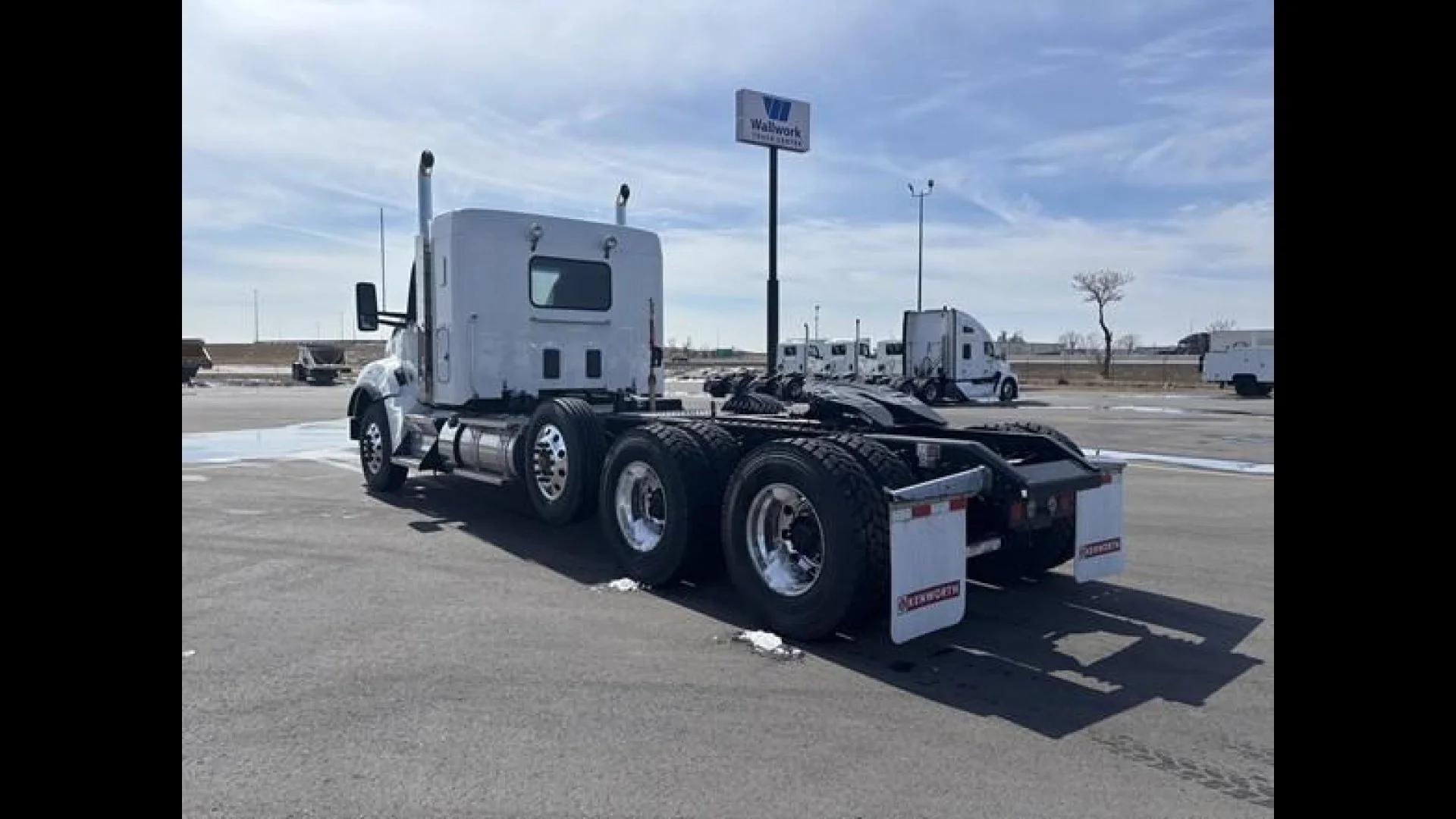 2026 Kenworth T880 in Williston — photo 3