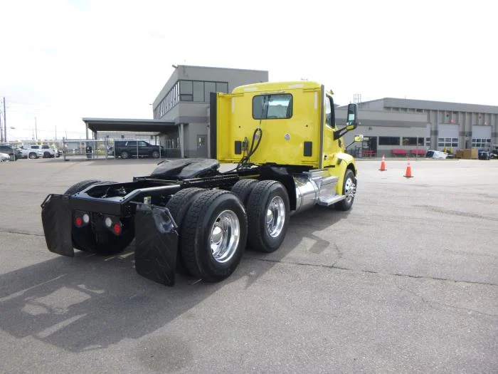 2021 Peterbilt 579 in Pueblo, CO — photo 8