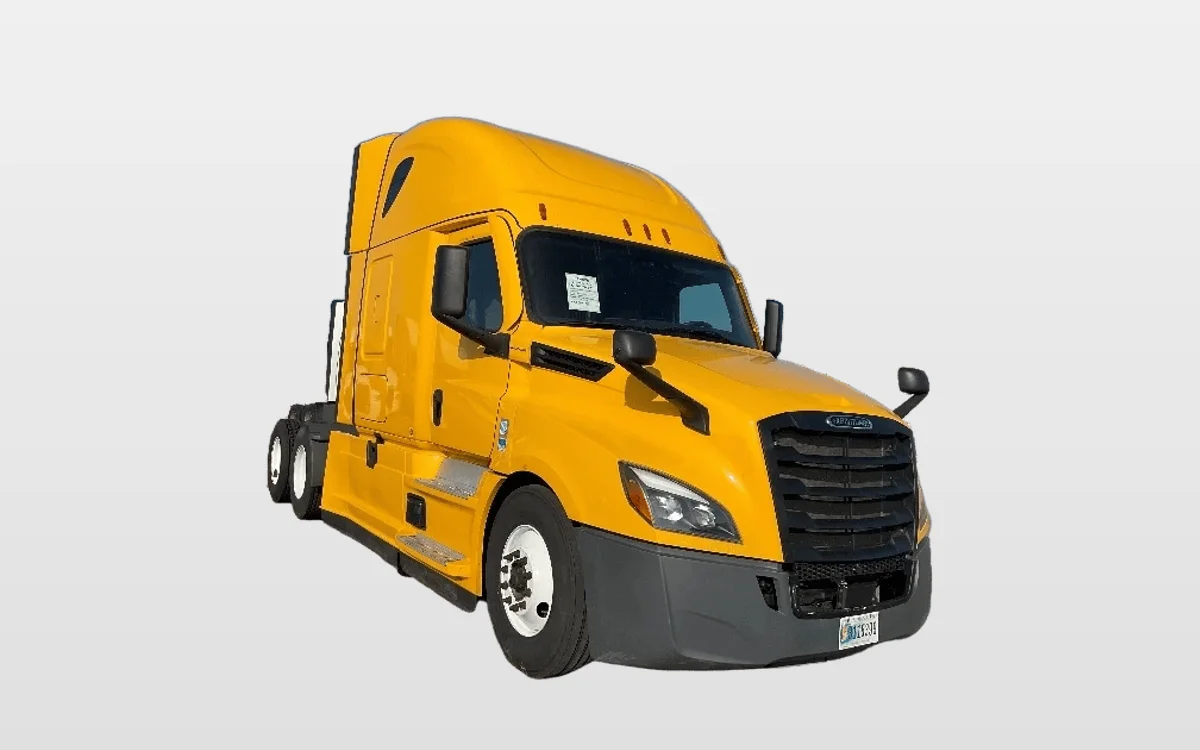 2022 Freightliner Cascadia - image 1