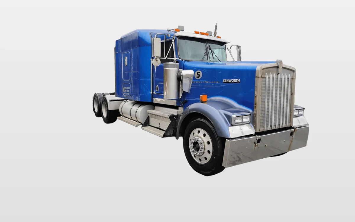 1999 Kenworth W900 - image 1