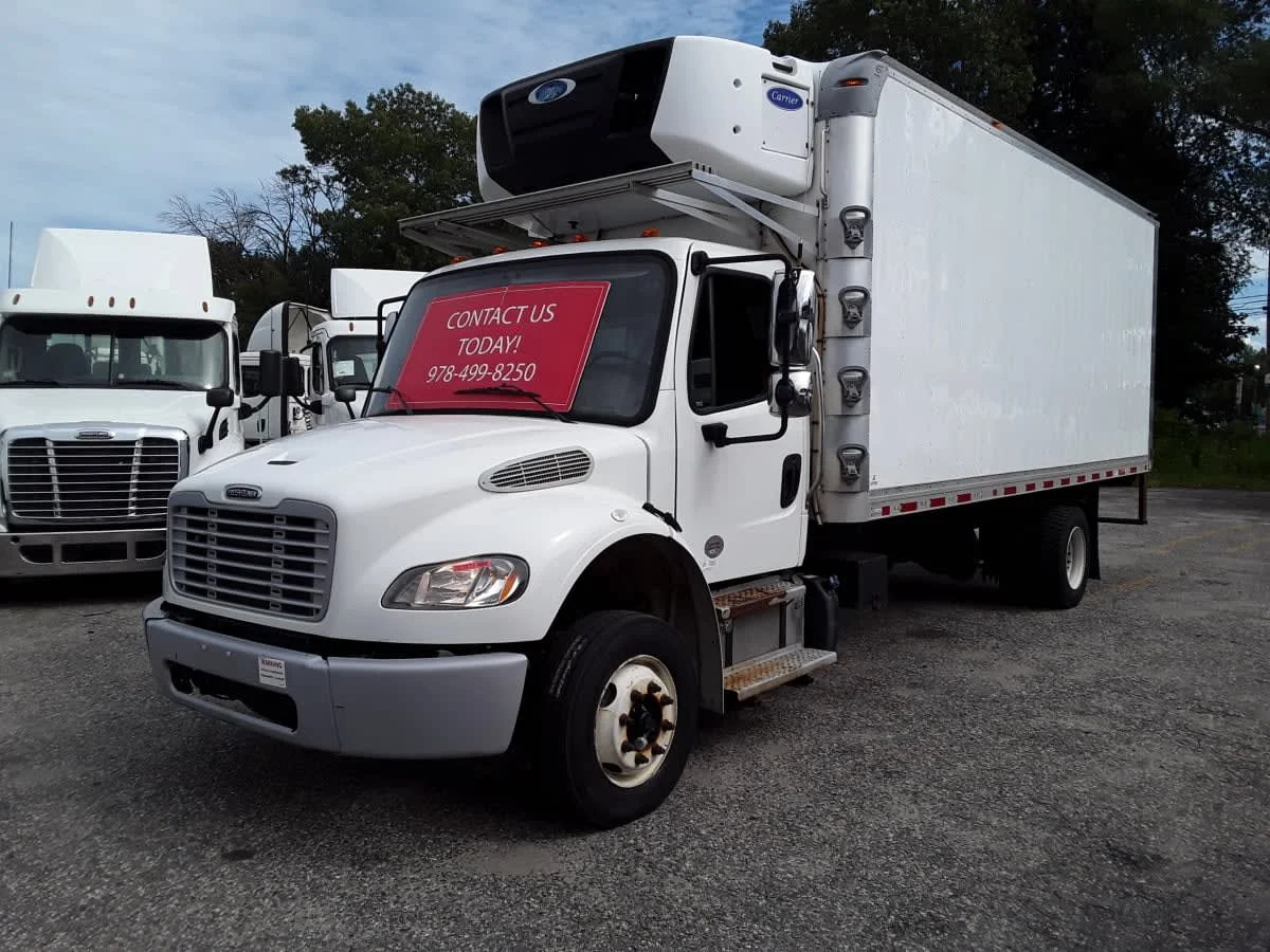 2020 Freightliner M2 106 in Salisbury, MA — photo 2