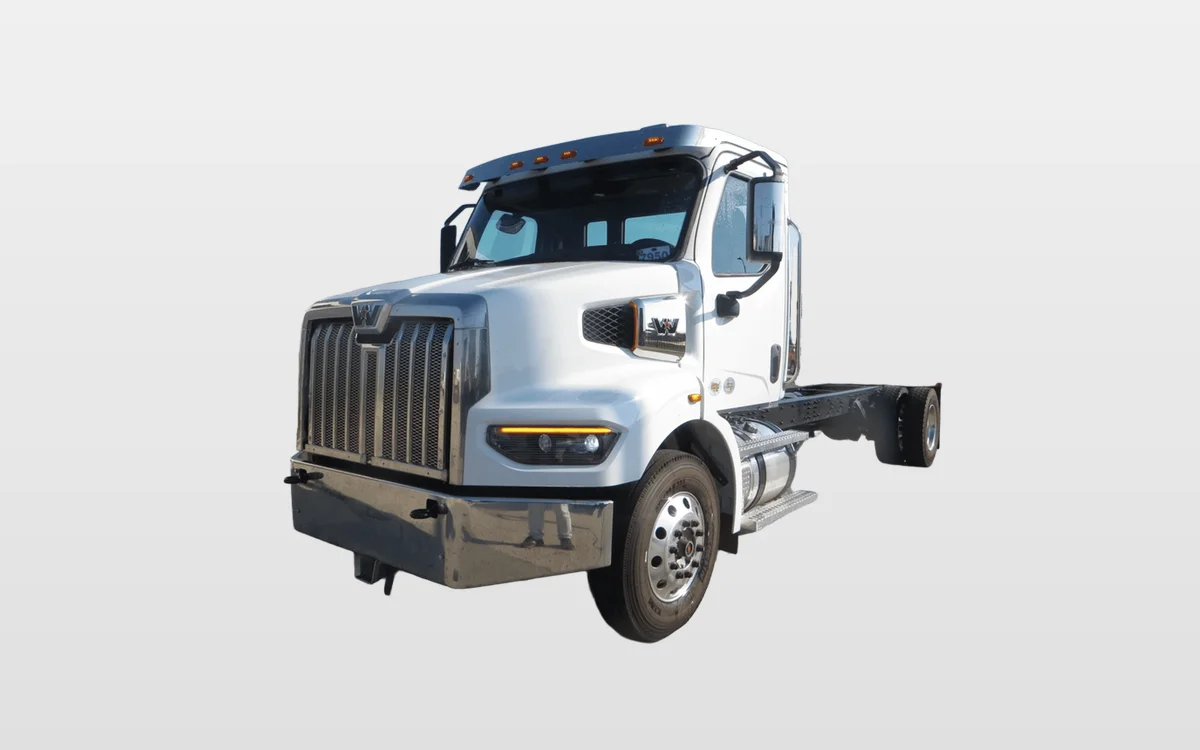 2025 Western Star 47X - image 1