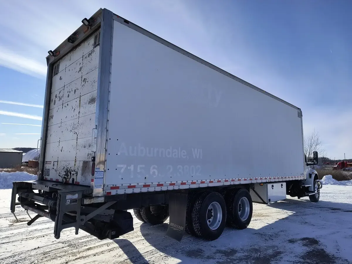 2020 International MV - image 4