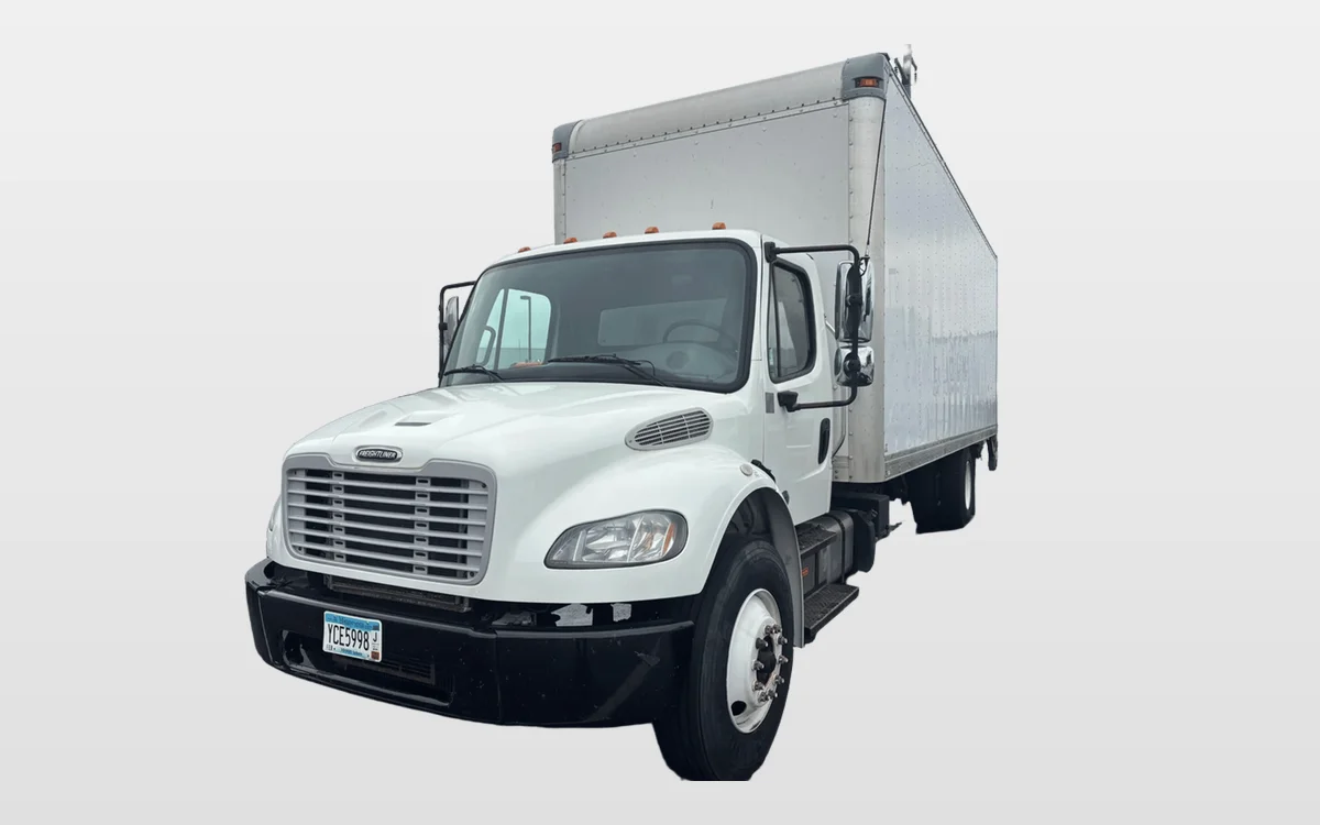 2017 Freightliner M2 106 - image 1