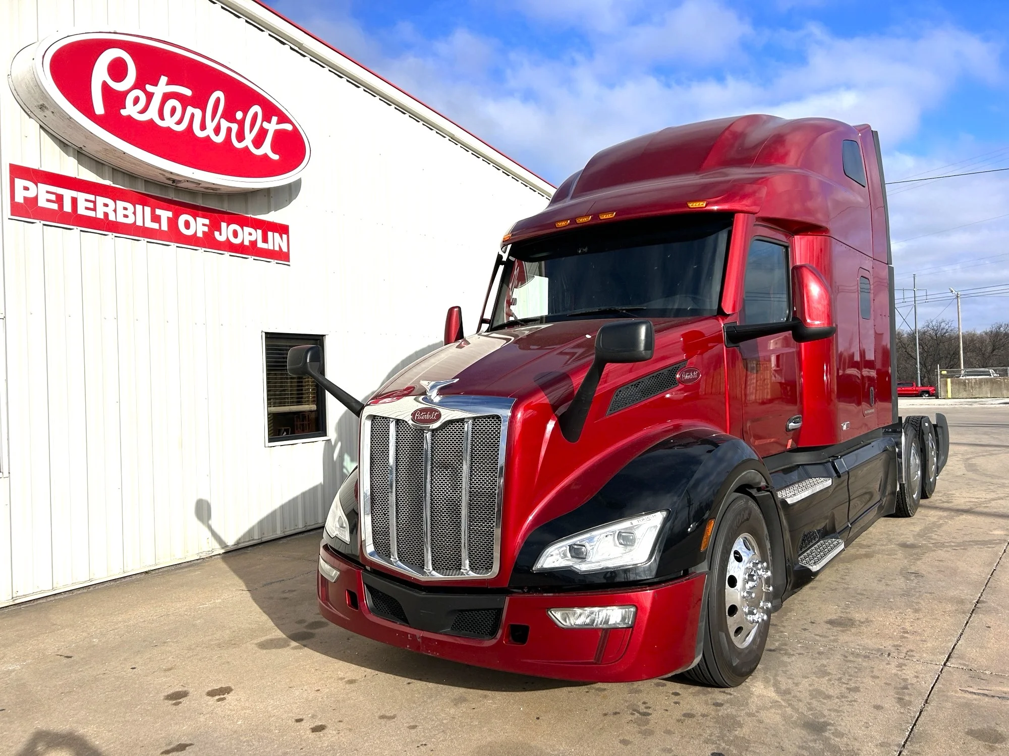 2023 Peterbilt 579 in Joplin, MO