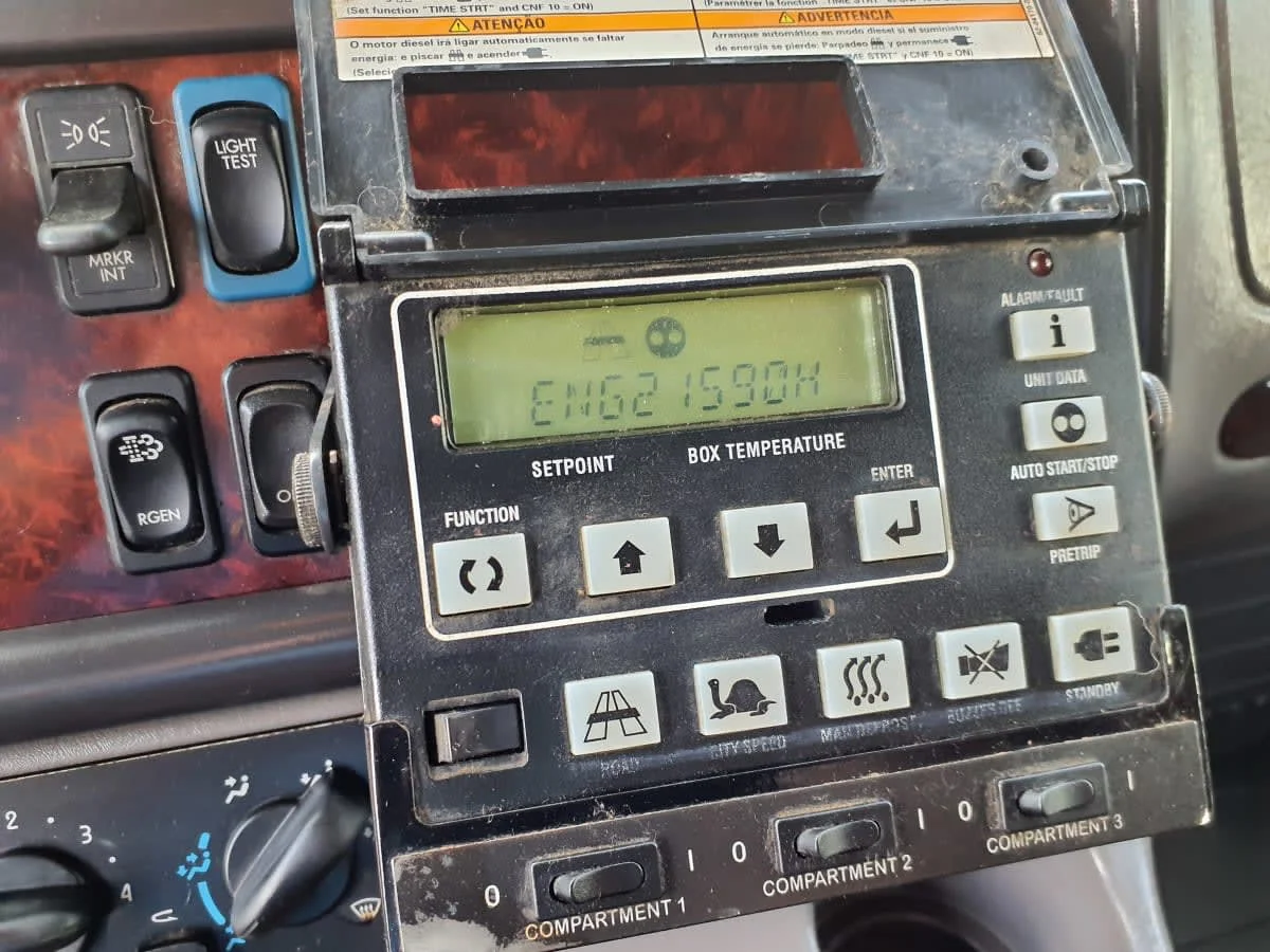 2017 Freightliner M2 106 - image 7