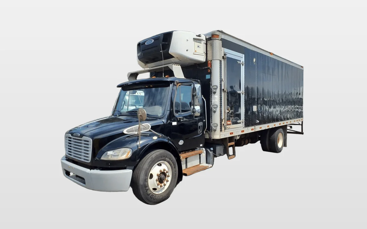 2017 Freightliner M2 106 - image 1