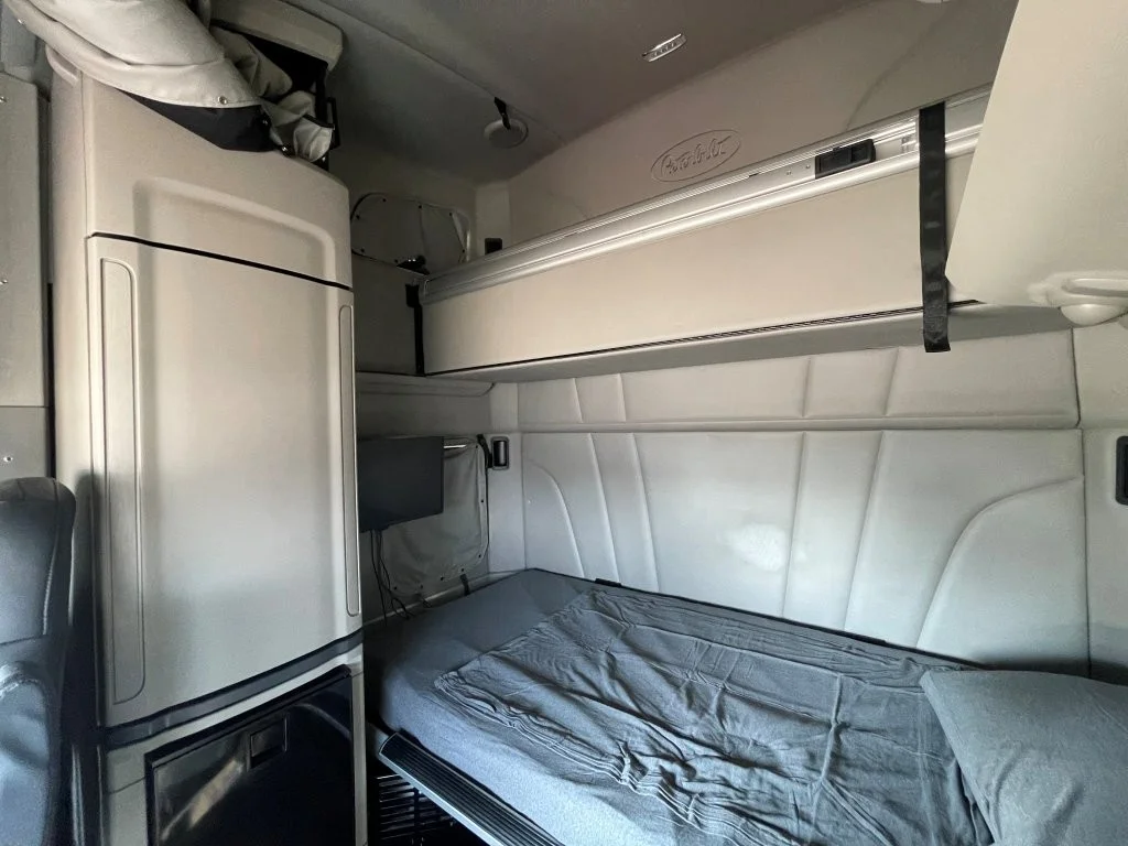 2023 Peterbilt 579 - image 13