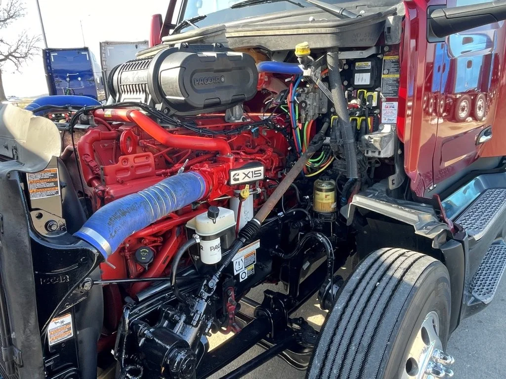 2023 Peterbilt 579 - image 9