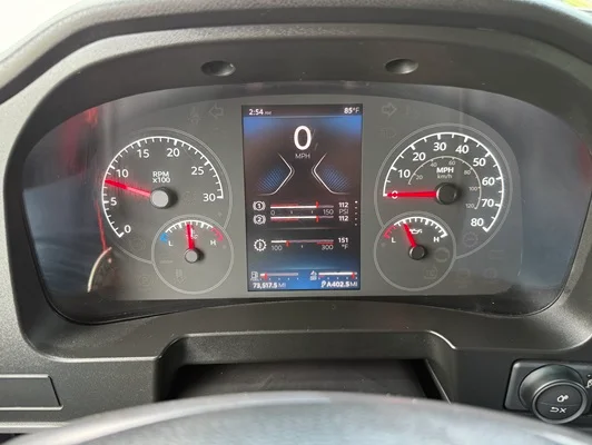 2023 Kenworth T380 in Springfield, MO — photo 17