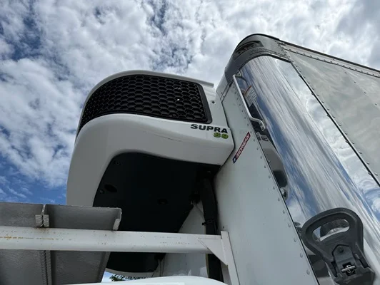 2023 Kenworth T380 in Springfield, MO — photo 8