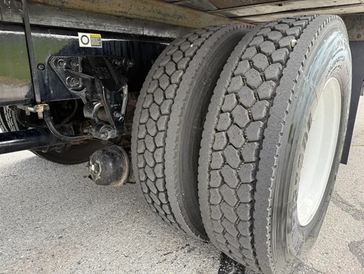 2023 Kenworth T380 in Springfield, MO — photo 22