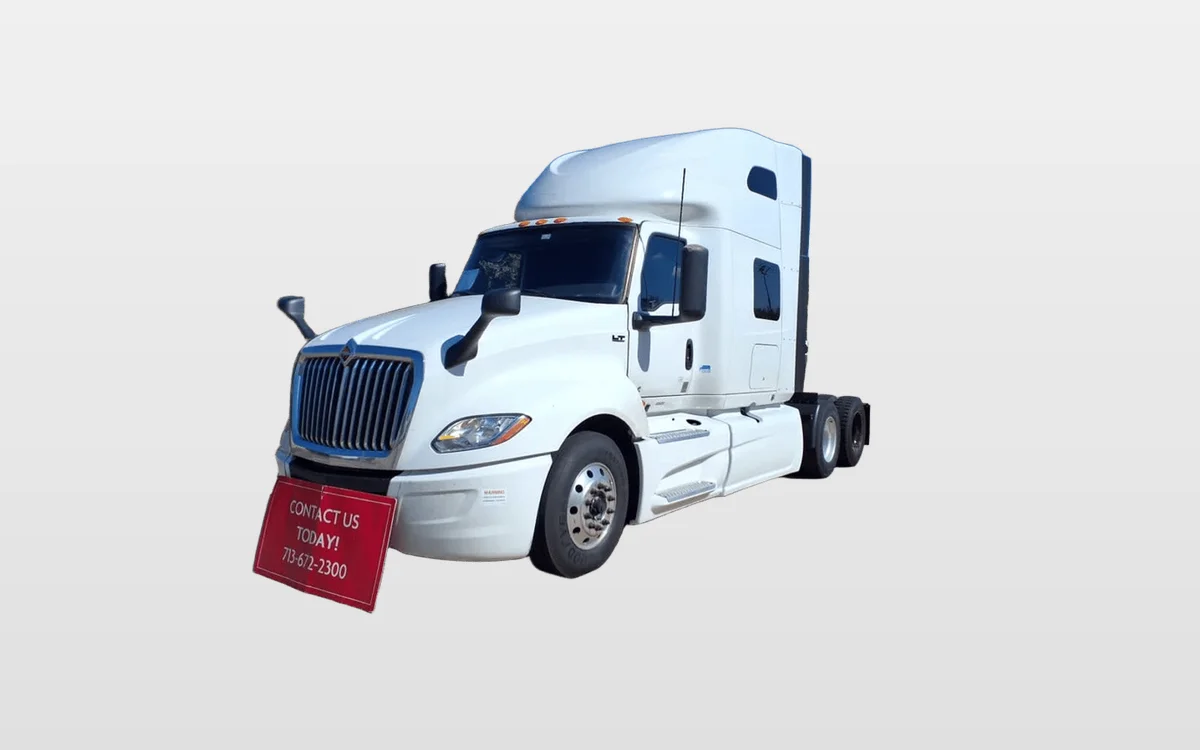 2022 International - image 1