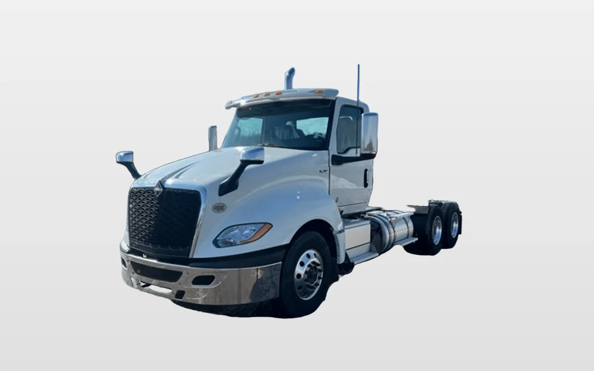 2025 International LT - image 1