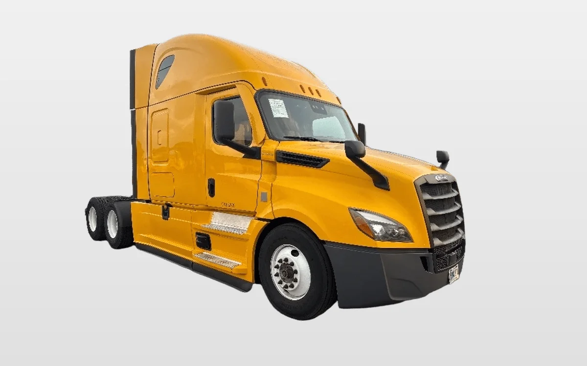2022 Freightliner - image 1