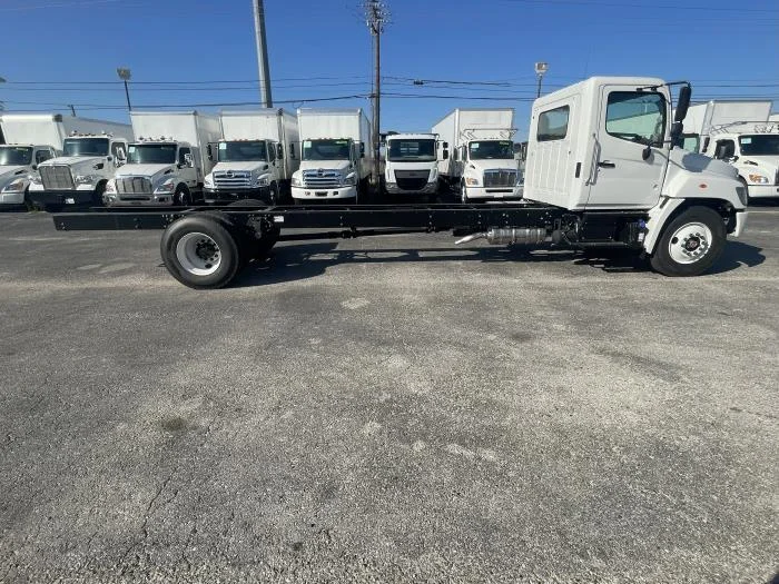 2026 Hino L6 — photo 8