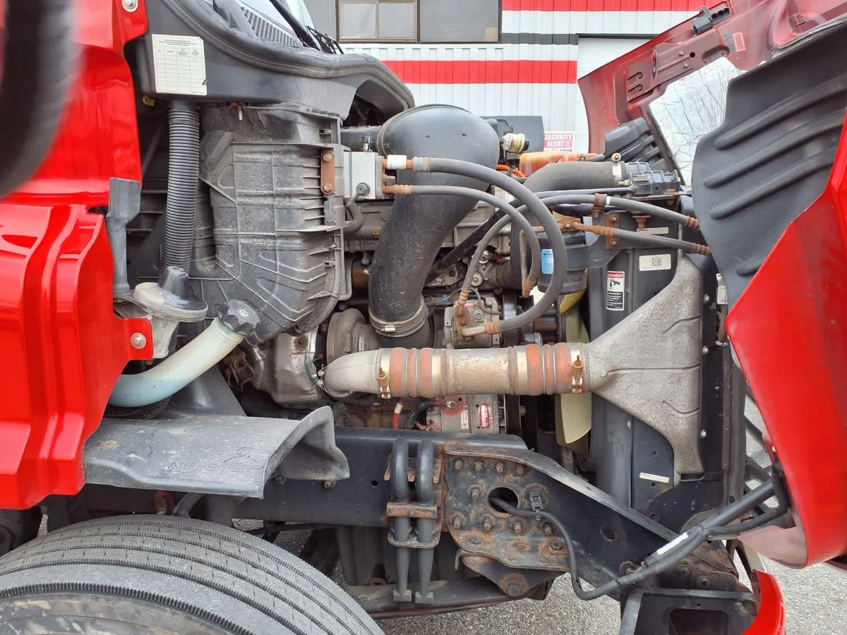 2019 Freightliner Cascadia - image 11