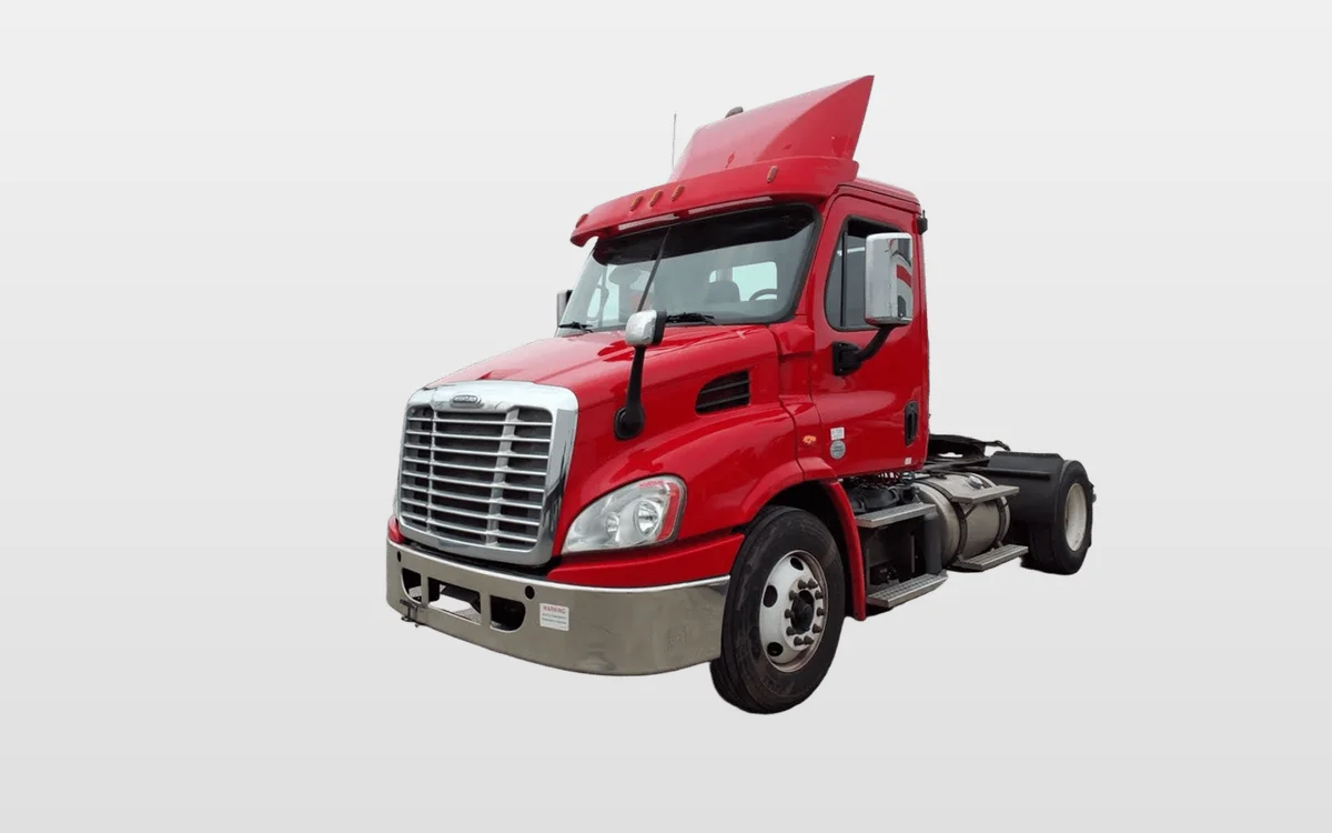 2019 Freightliner - image 1