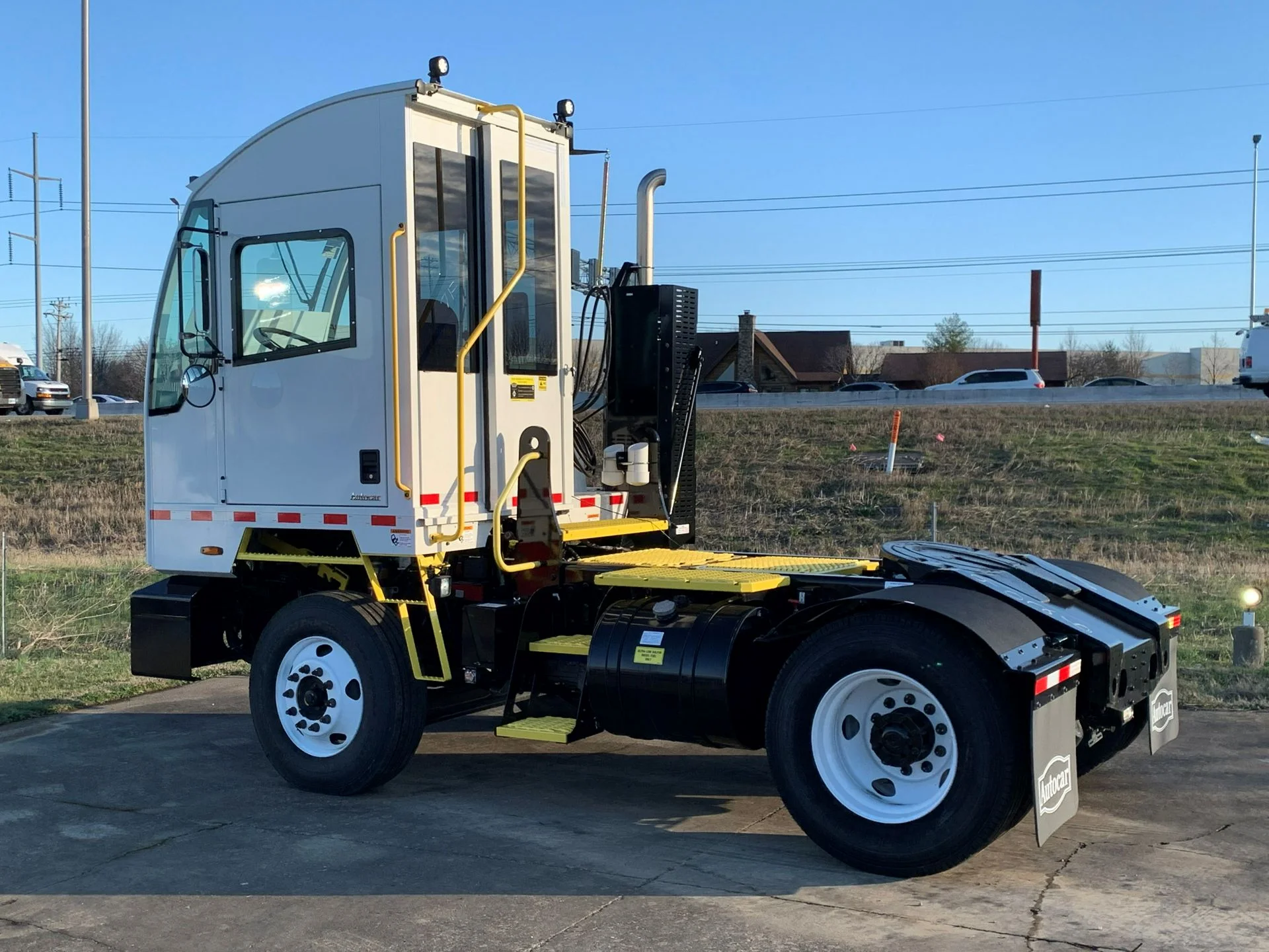 2027 Autocar in La Vergne, TN — photo 7