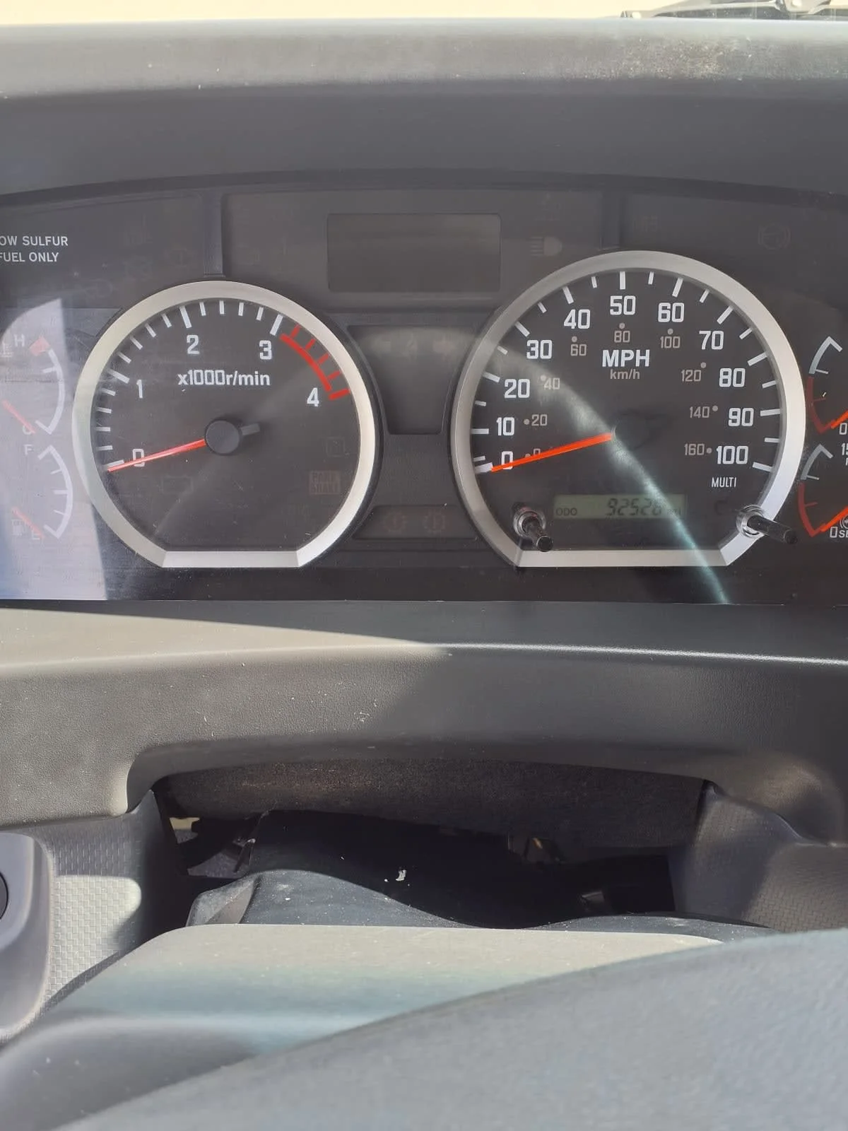 2019 Isuzu FTR - image 11