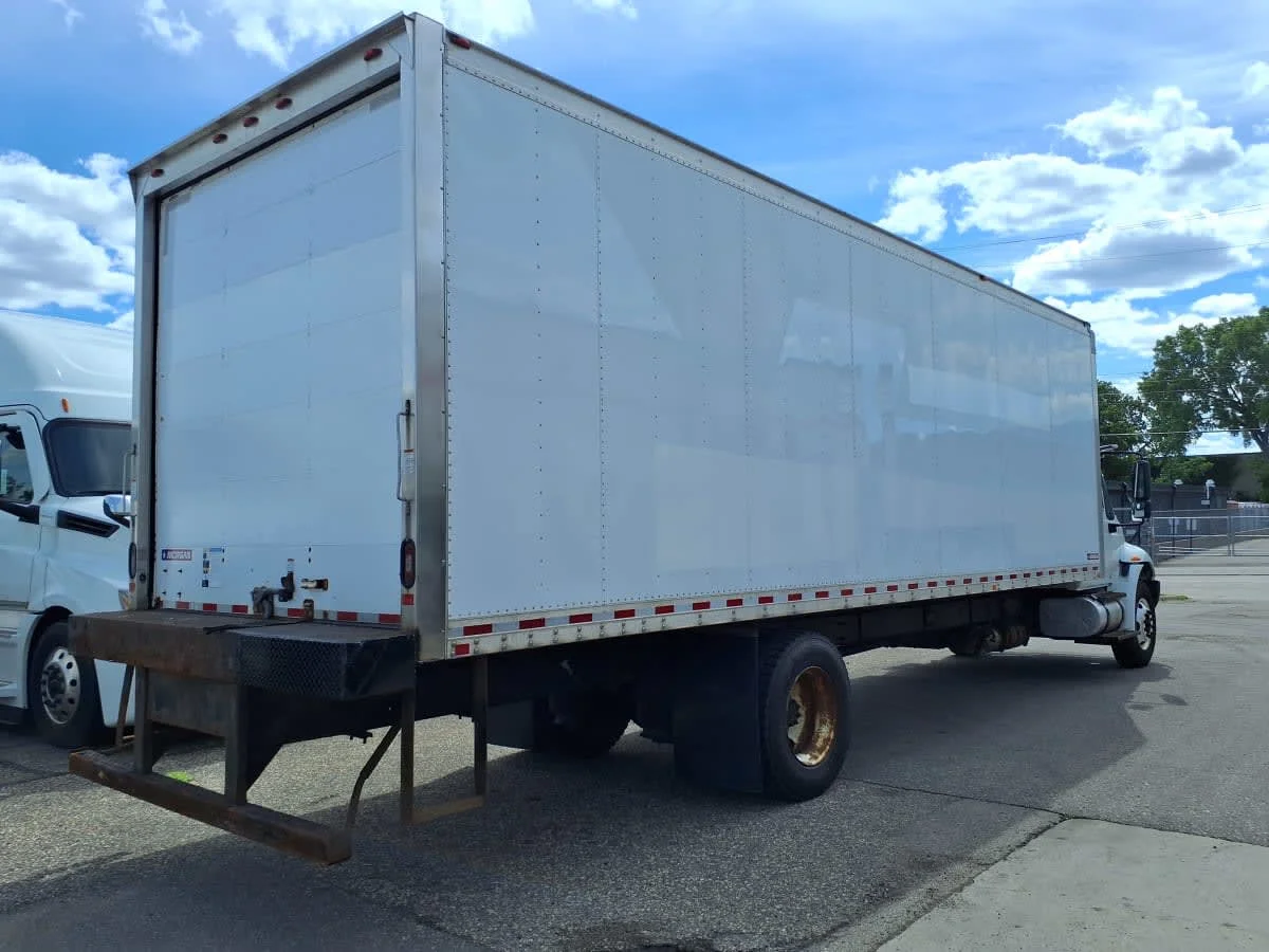 2019 International 4300 in Minneapolis, MN — photo 4