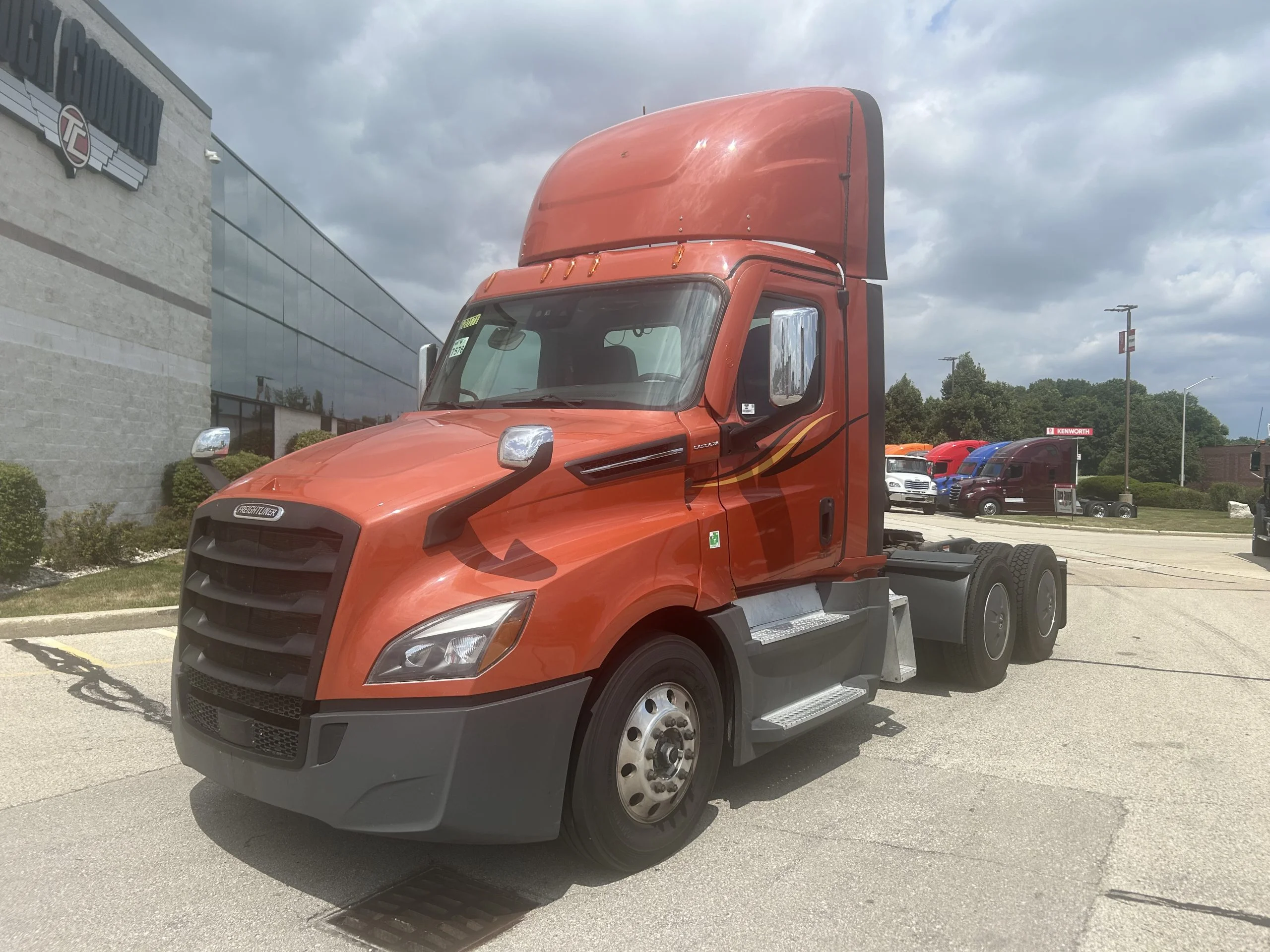 2024 Freightliner Cascadia in Milwaukee, WI