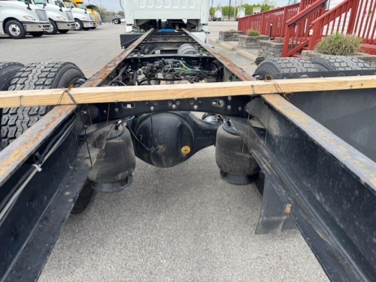 2021 Freightliner M2 106 - image 9