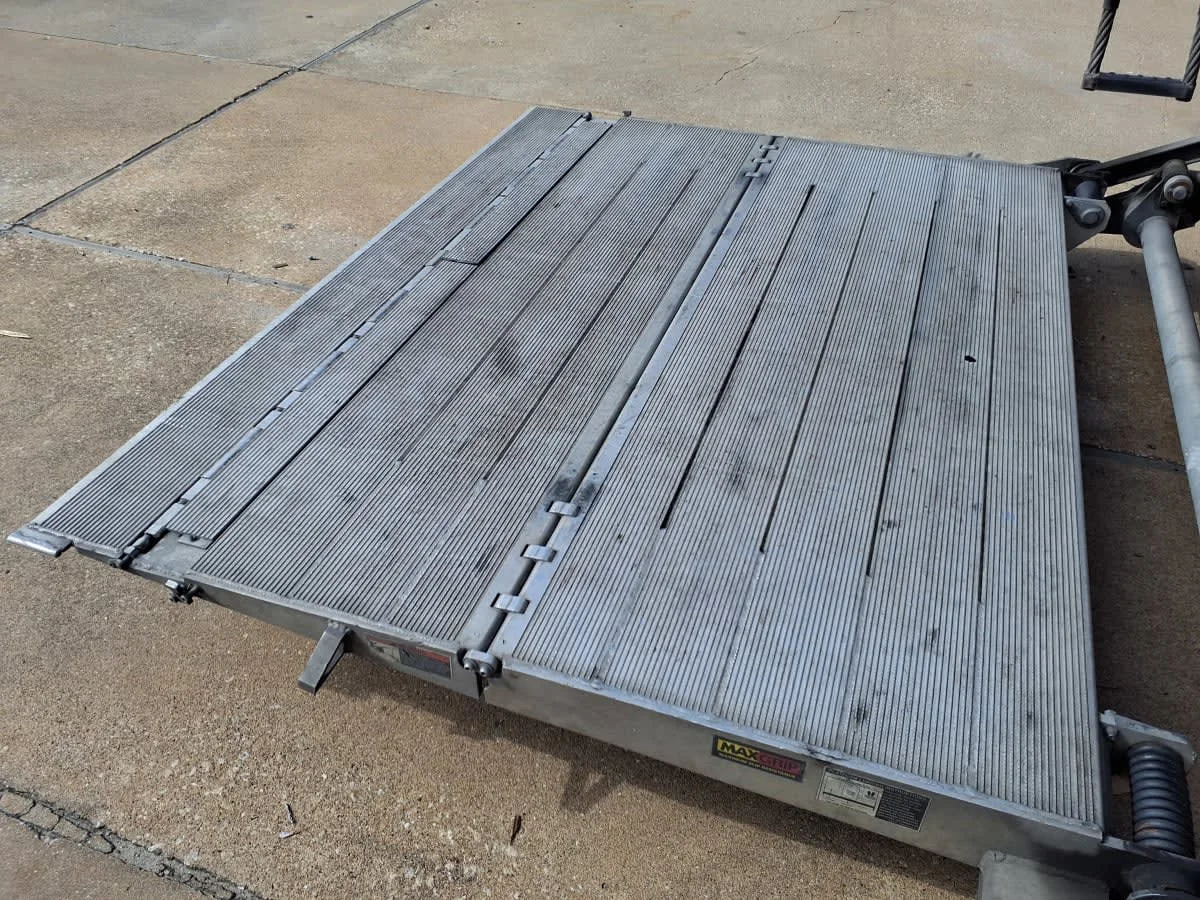 2020 International MV - image 12