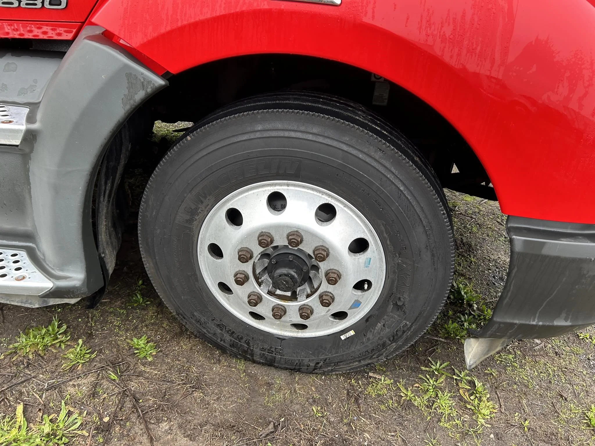 2021 Kenworth T680 - image 2